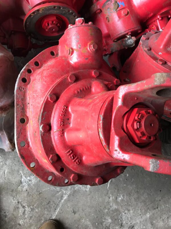 Front SISU Axle FSDP-14-G