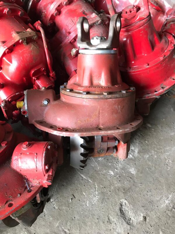 Front SISU Axle FSDP-14-G